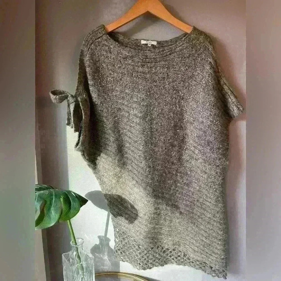 Hendi Asymmetrical Open Knit Hem Tunic Sweater Cold Shoulder Tie Size M/L Taupe - Picture 3 of 13